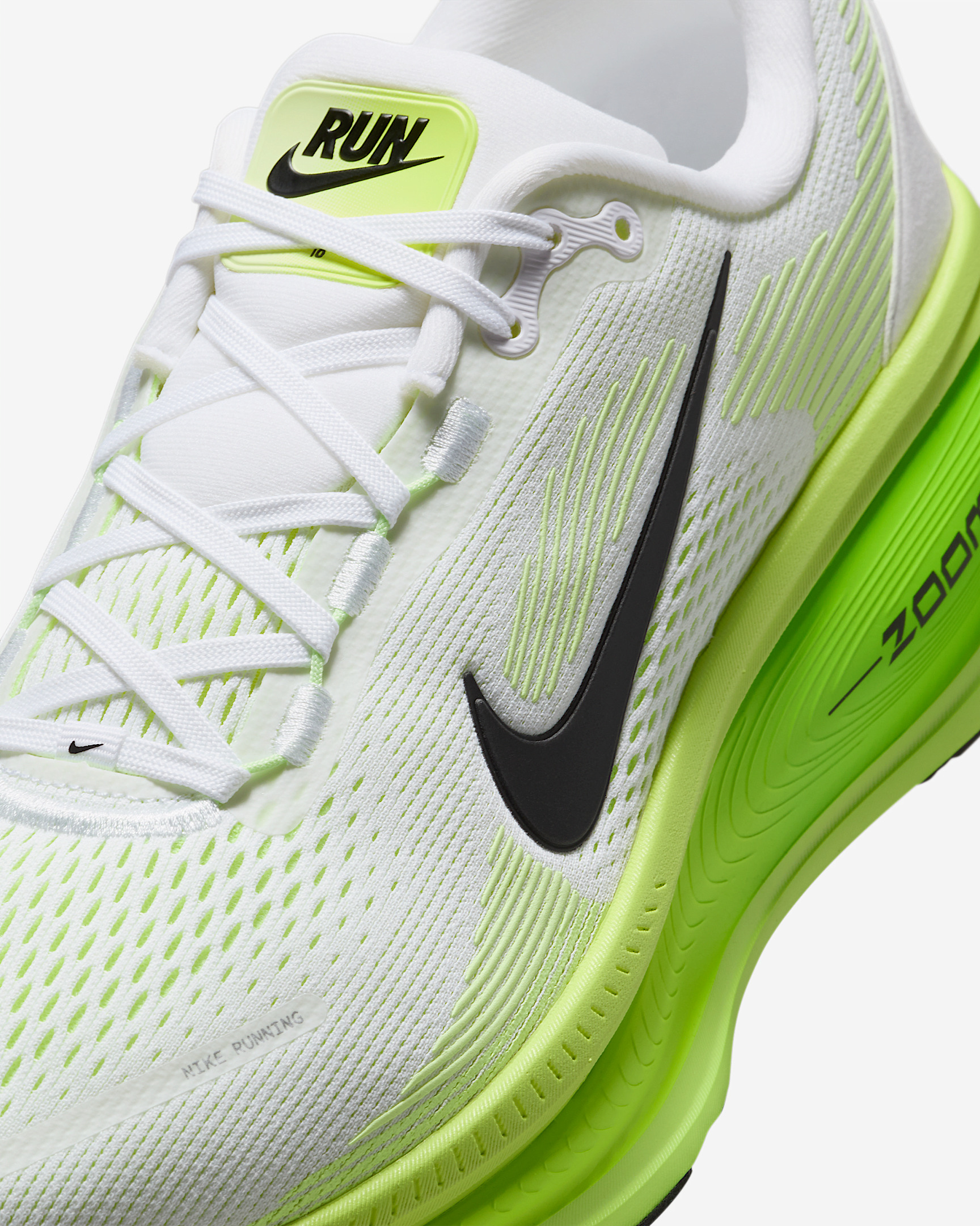 Nike Vomero 18 Men's Road Running Shoes - 7