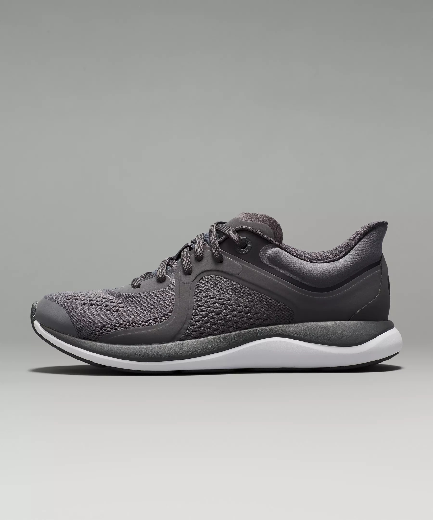 chargefeel Low Women's Workout Shoe - 4