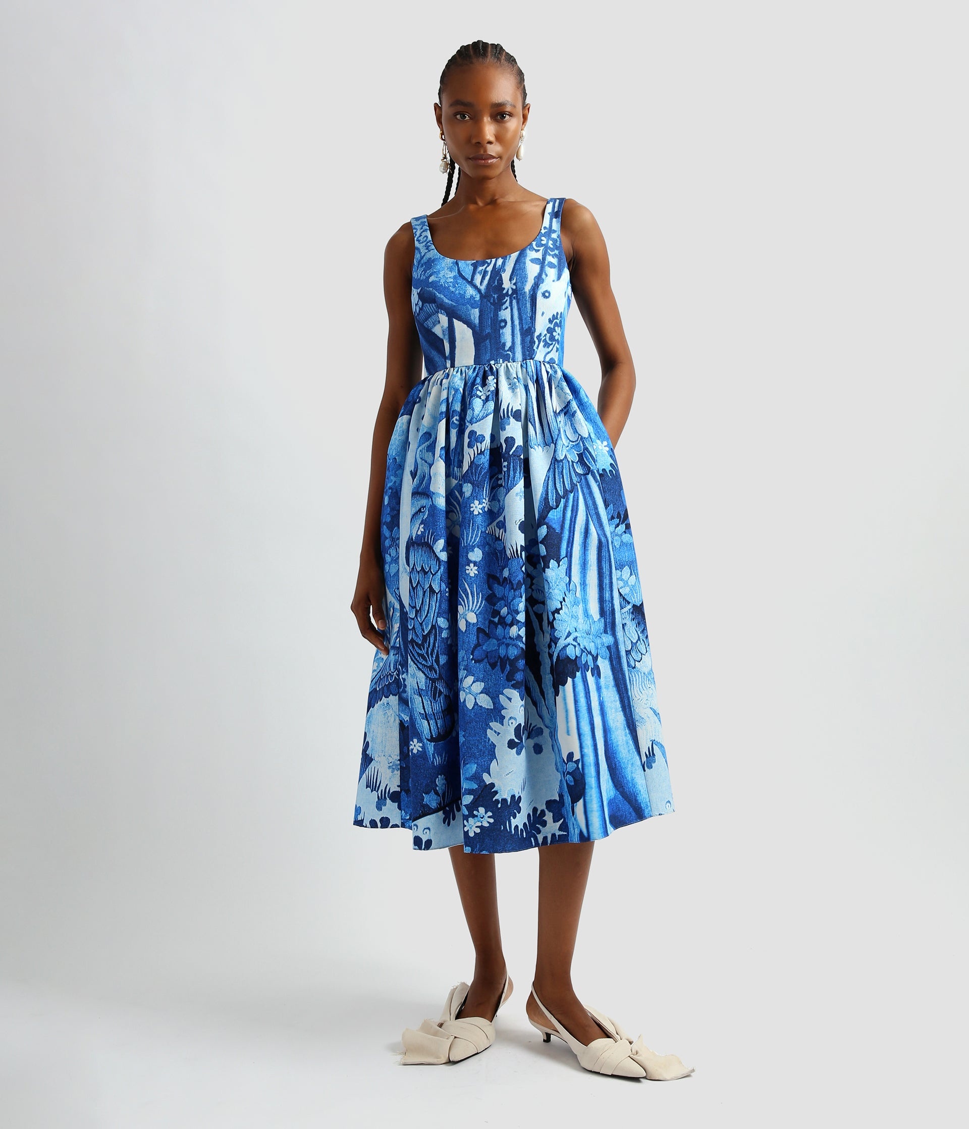 FIT AND FLARE MIDI DRESS - 4