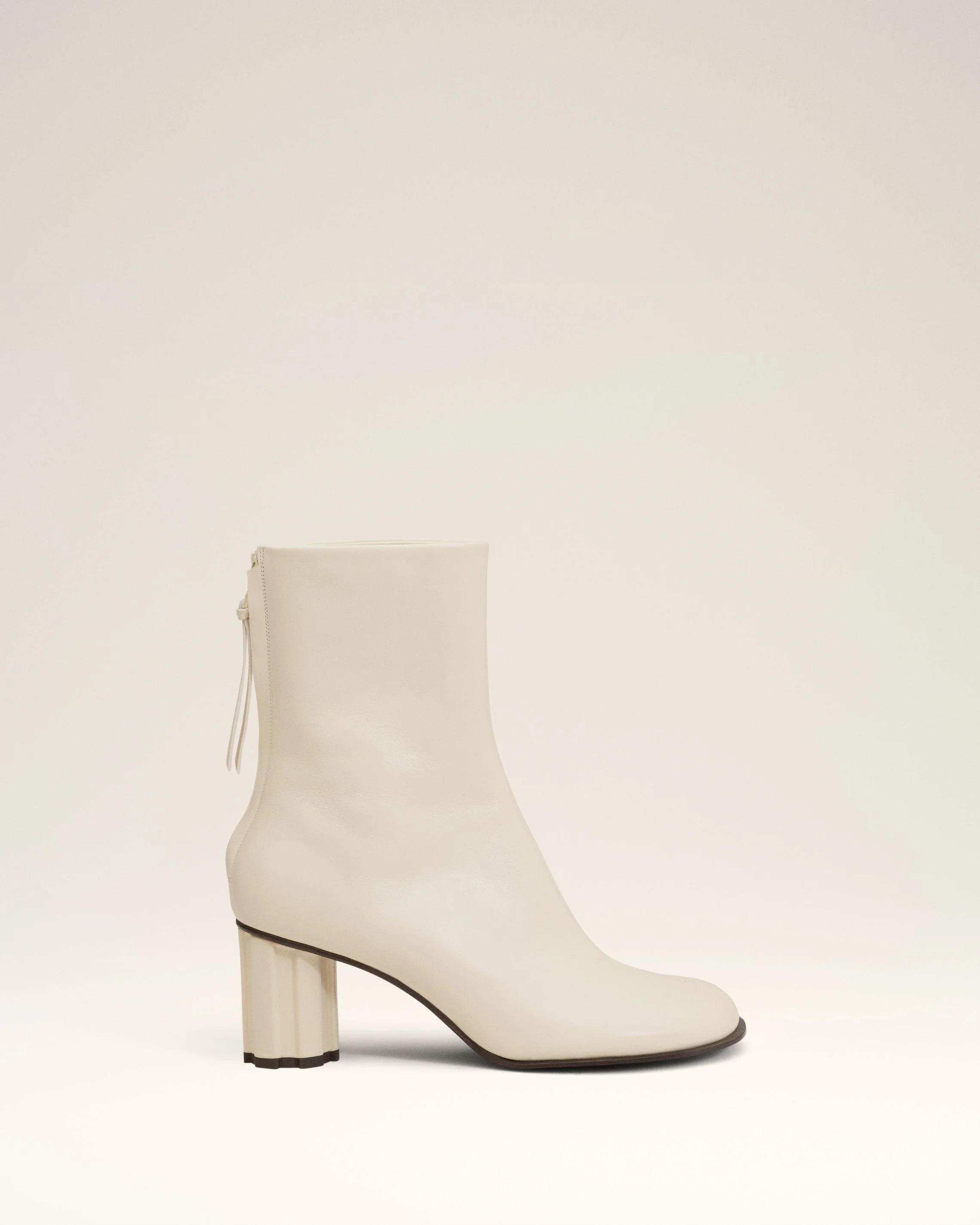 BEIGE LEATHER PIANO BOOTS - 1