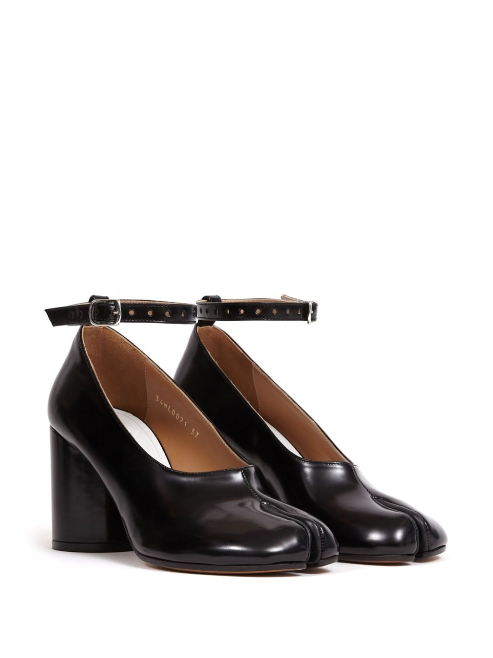 patent finish Tabi pumps - 2