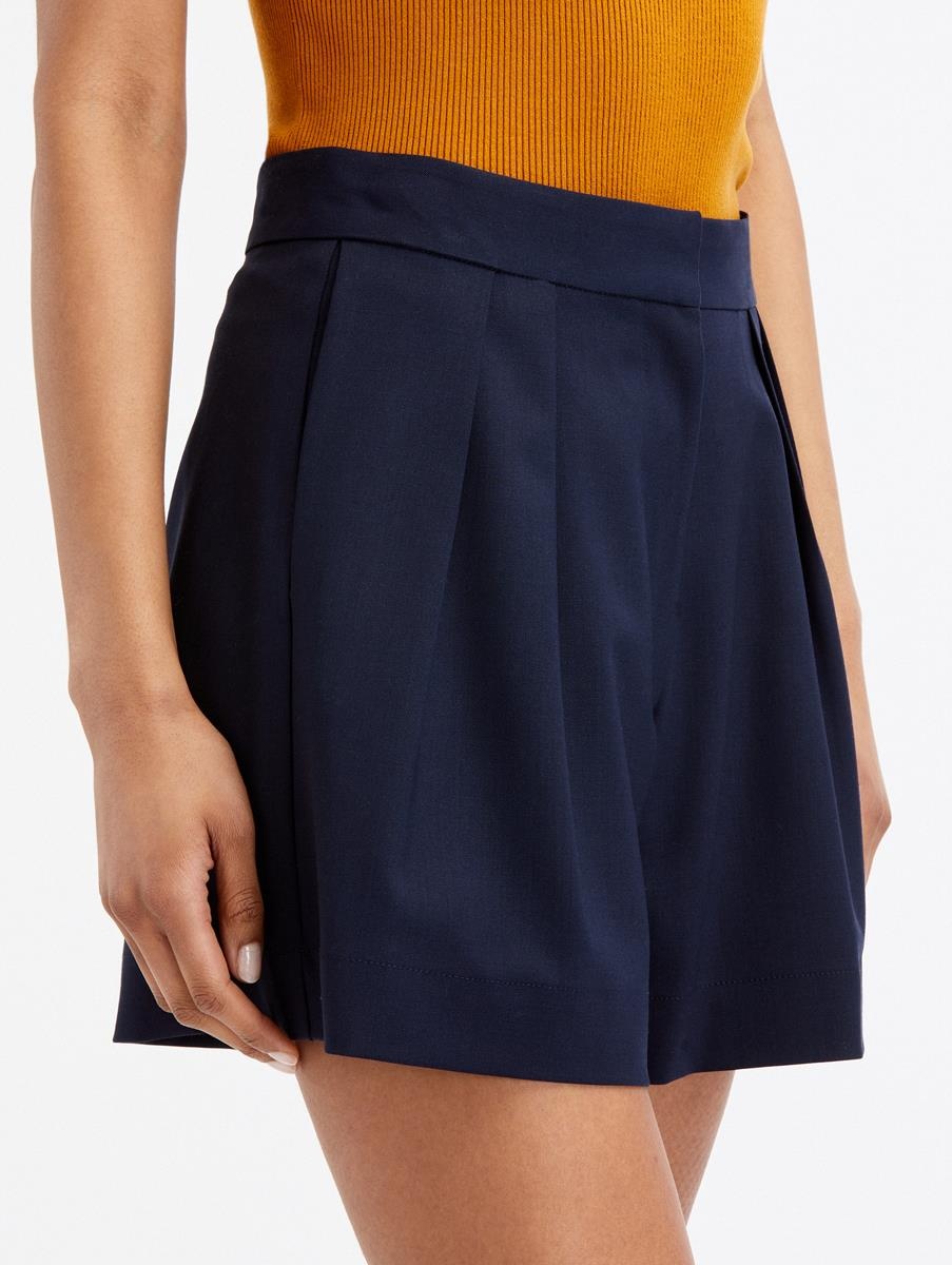 PLEAT FRONT SHORTS - 4