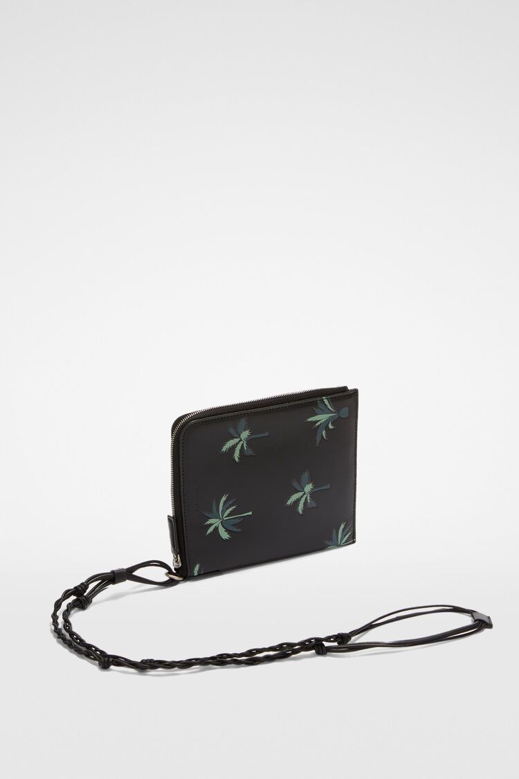 Tangle Passport Holder - 2