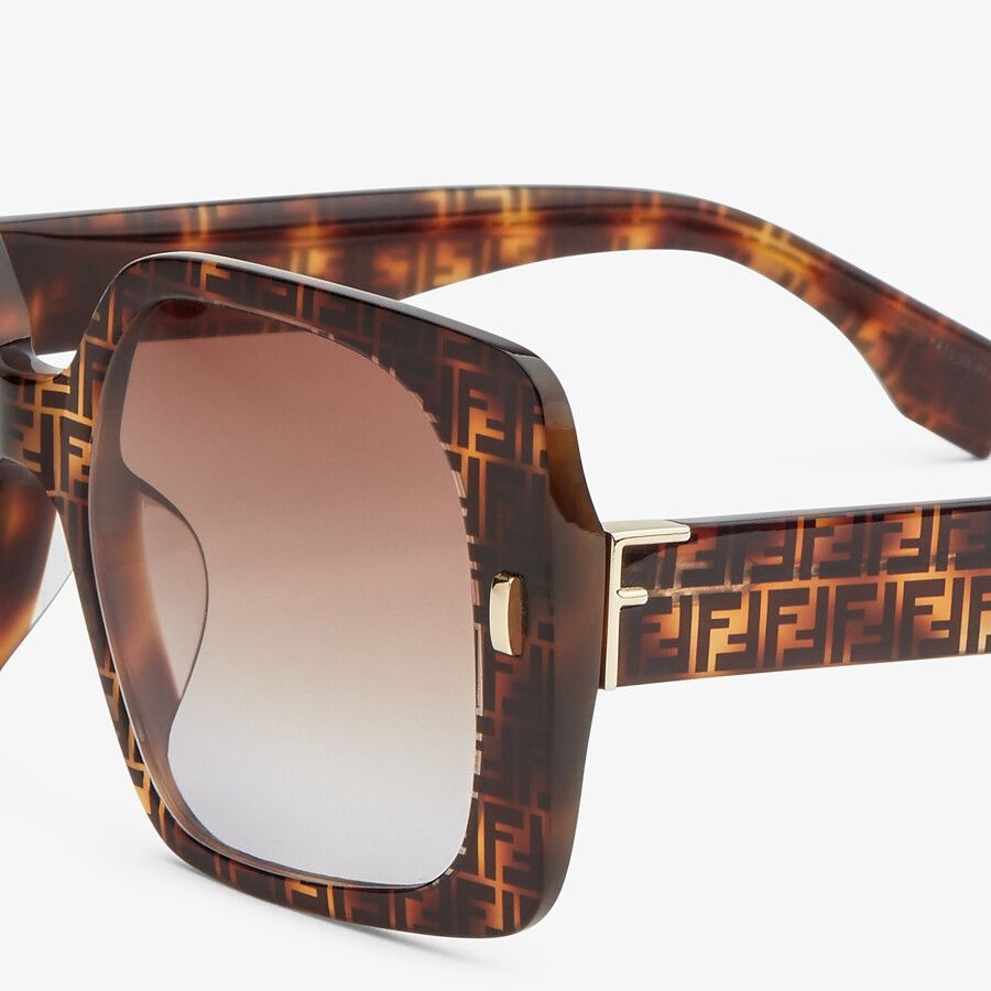 Tortoiseshell acetate sunglasses - 3