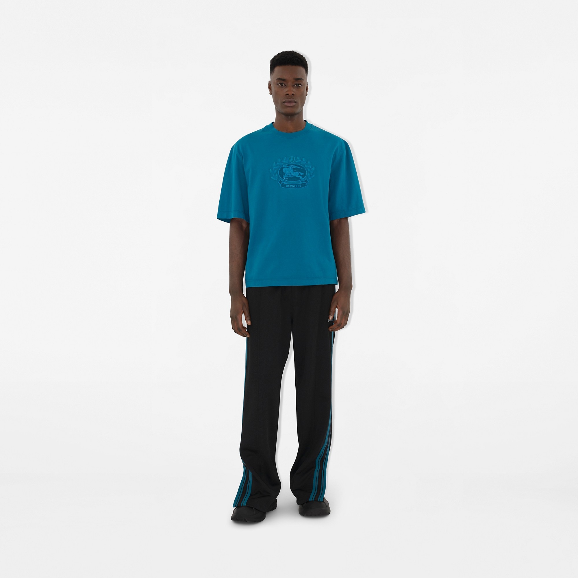 Oak Leaf Crest Cotton T-shirt - 2