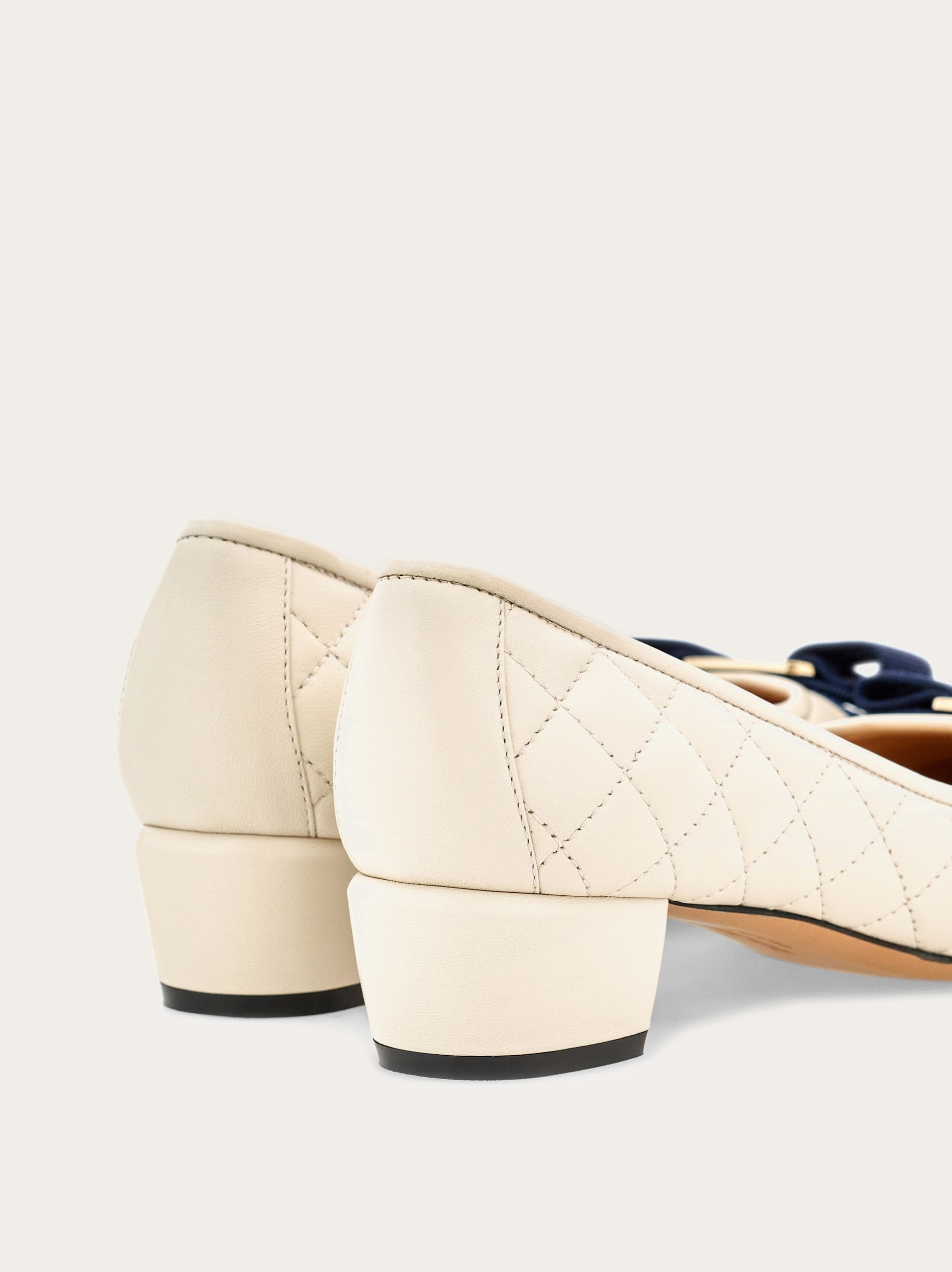 Quilted Vara pump - 7