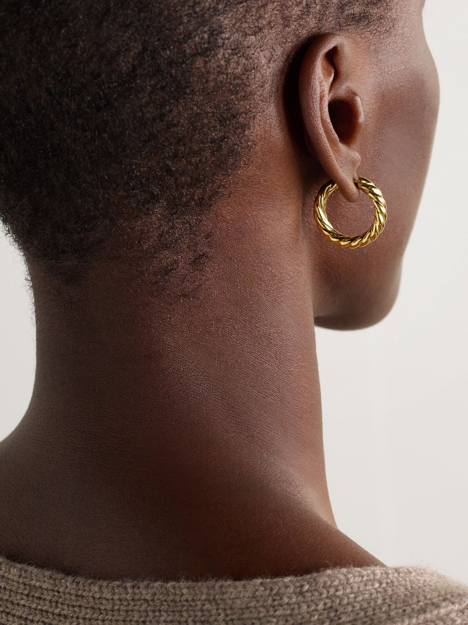 Sculpted Cable 18-karat gold hoop earrings Gold - 2
