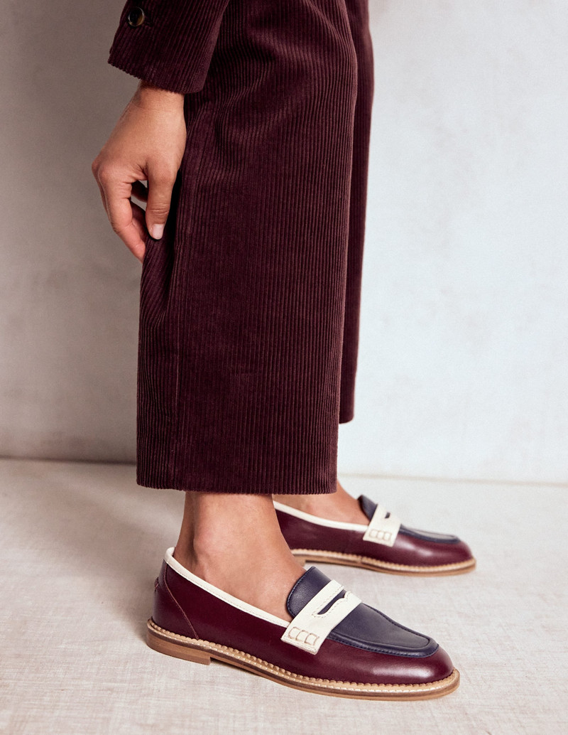 BODEN Nya Penny Loafers-Oxblood/Navy outlook