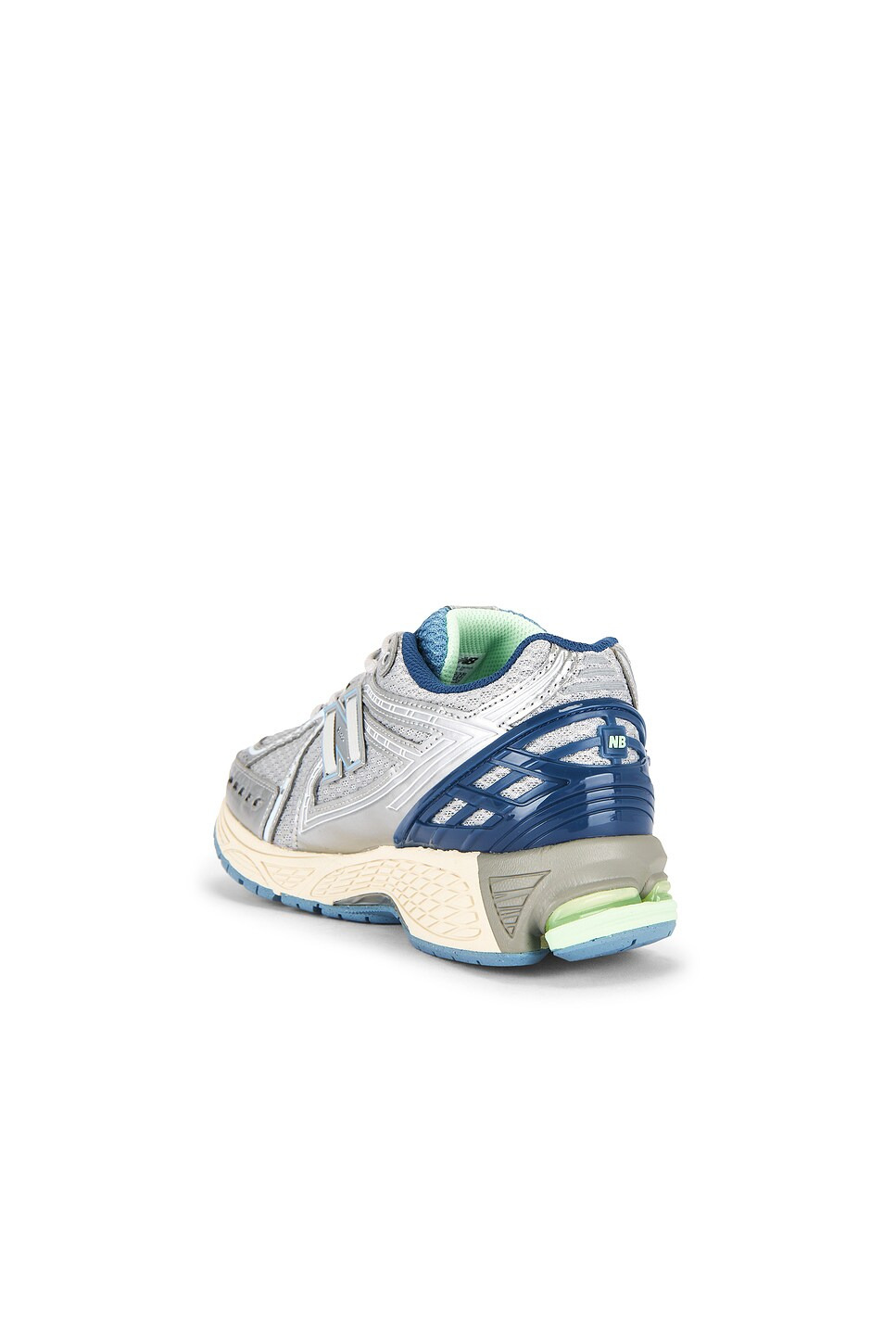 1906r Sneaker - 3