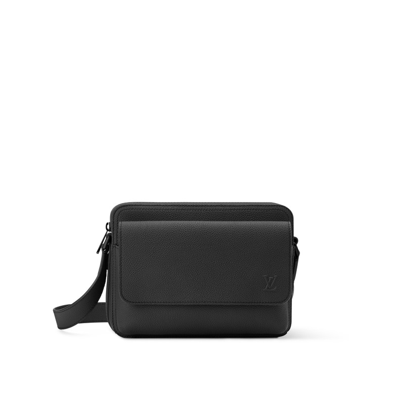 Boarding Messenger 1