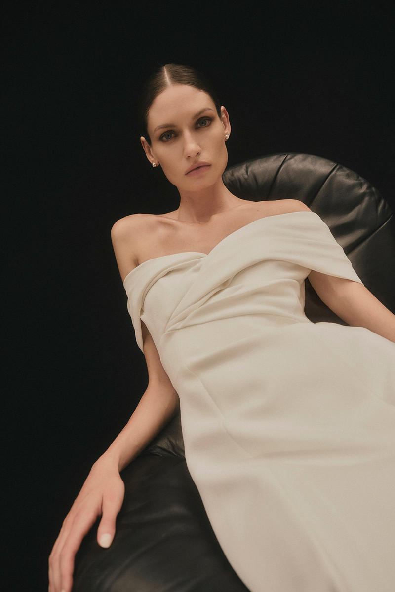 RACHEL GILBERT CLAIRO GOWN outlook