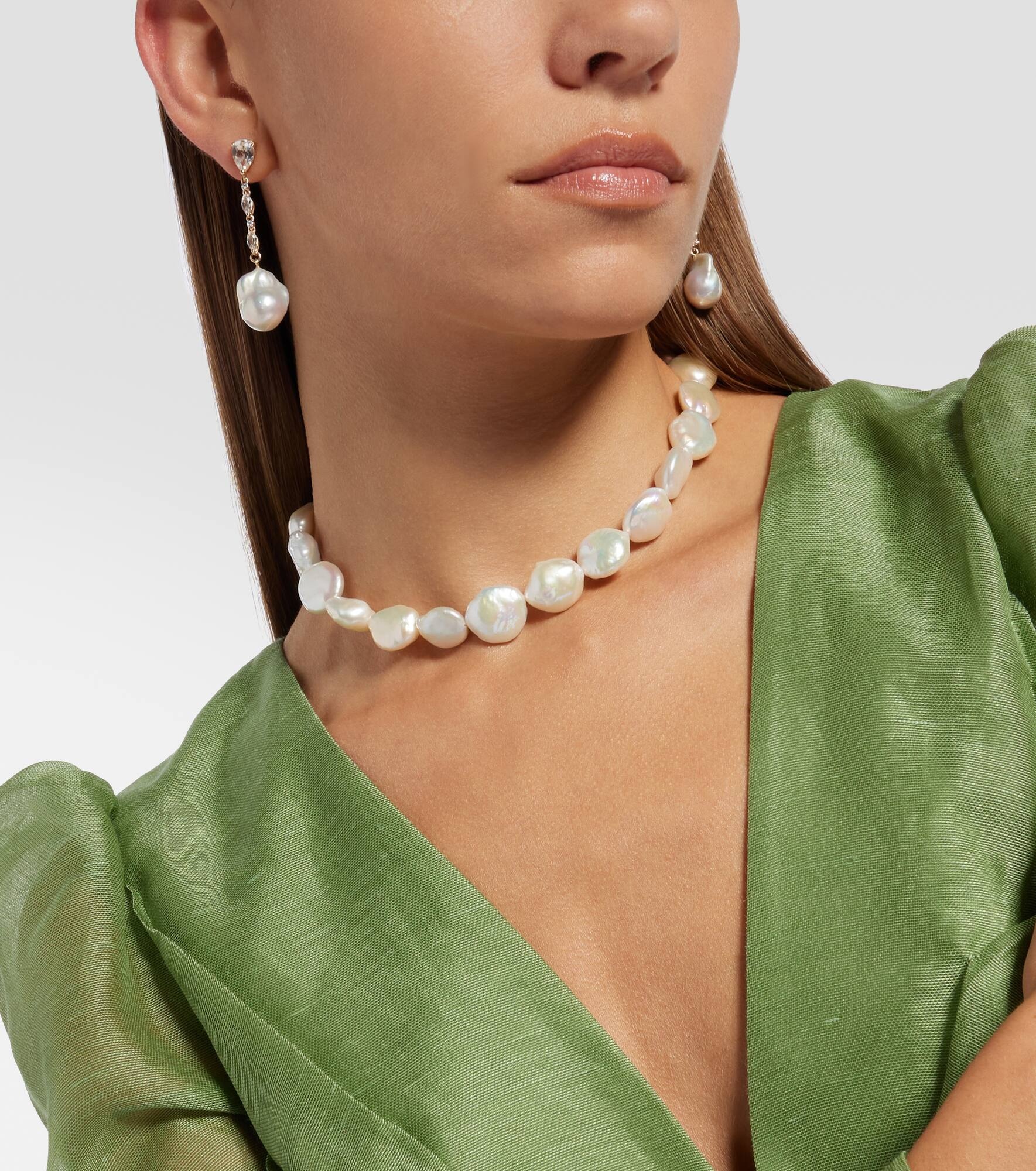 14kt gold earrings with pearls and topaz - 3