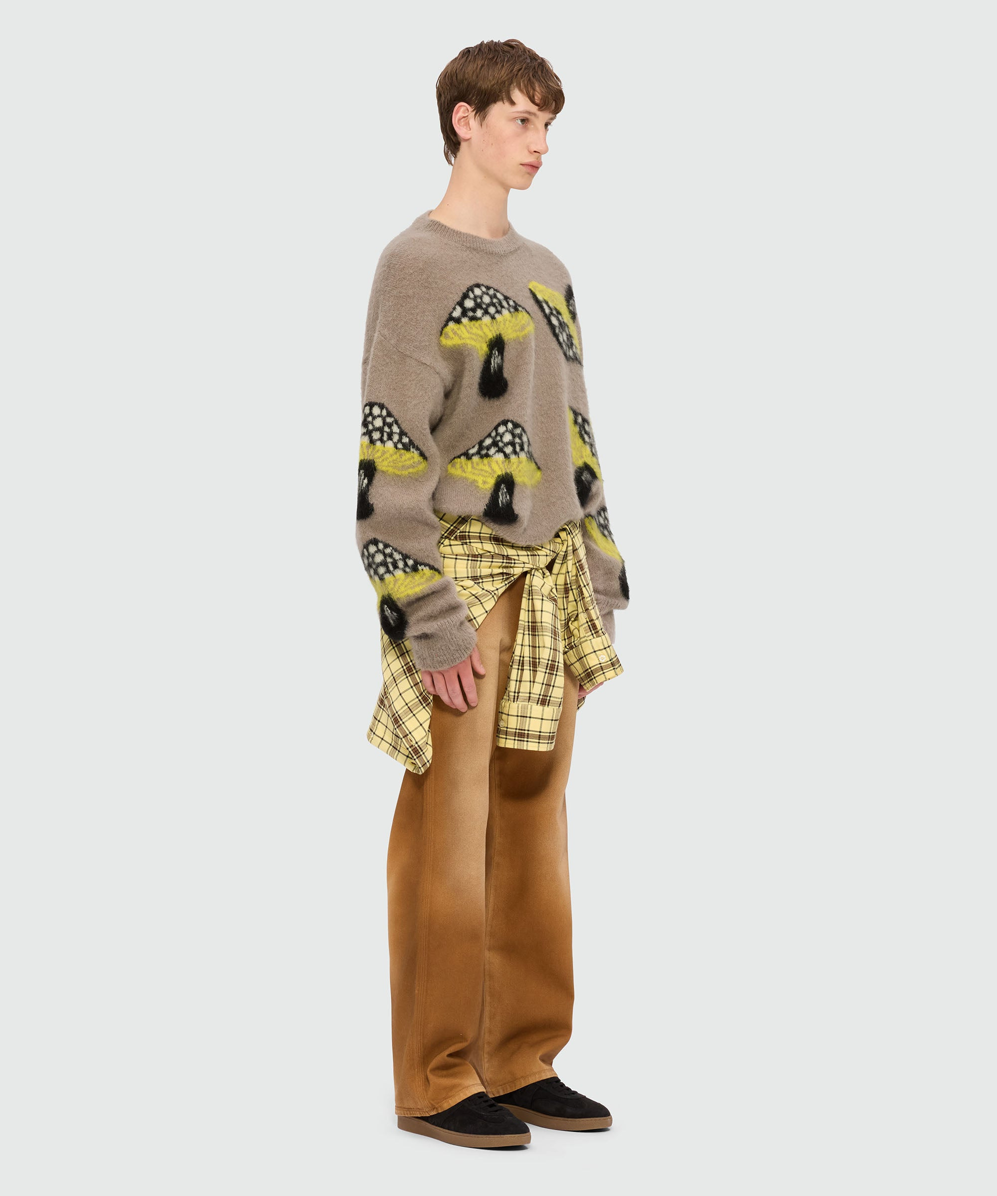 Gray brushed mohair sweater with "Fantastic Mushroom" jacquard pattern - 4