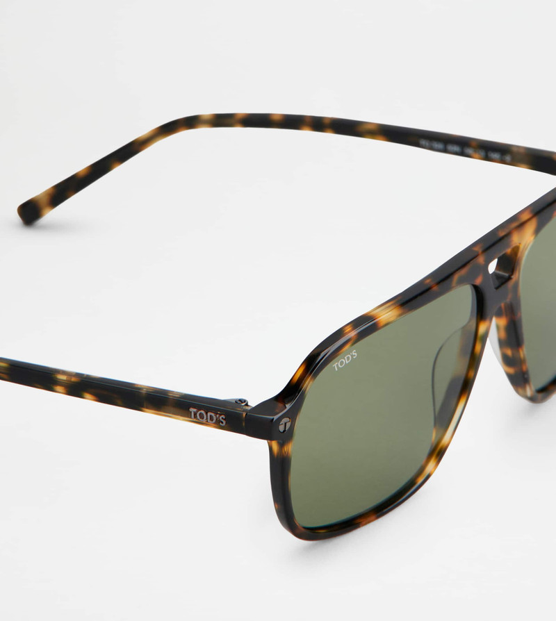 SQUARED SUNGLASSES - BROWN 4