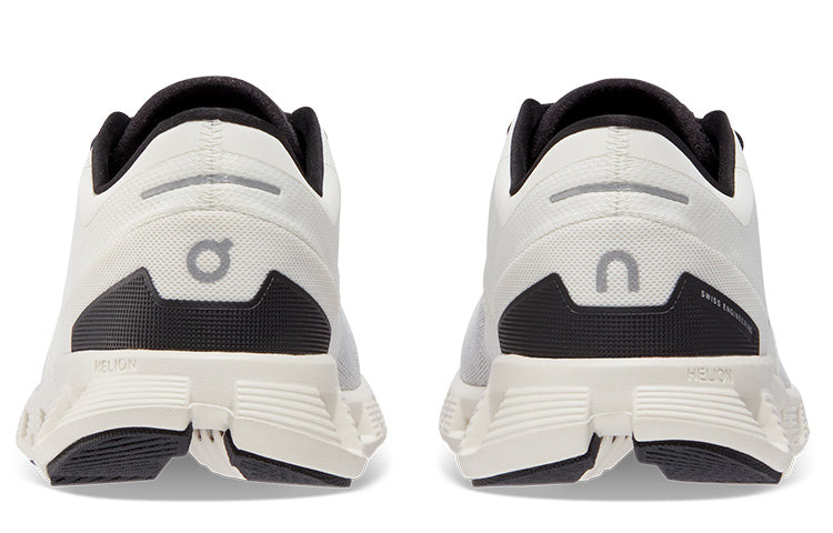 (WMNS) On Running Cloud X 3 'White Black' 60.98697 - 5