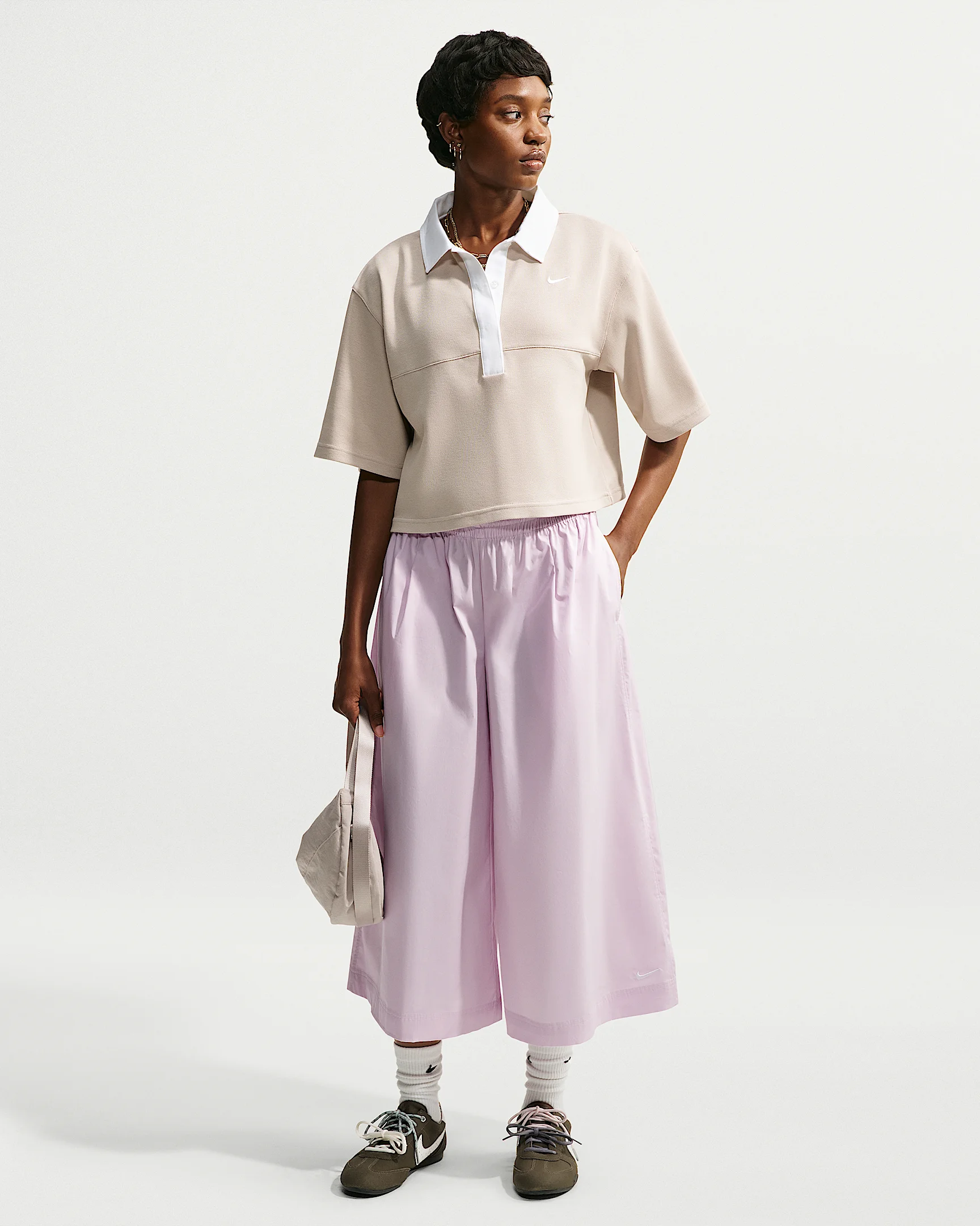 Nike Sportswear Women's Oversized Mid-Rise Poplin Culottes - 1