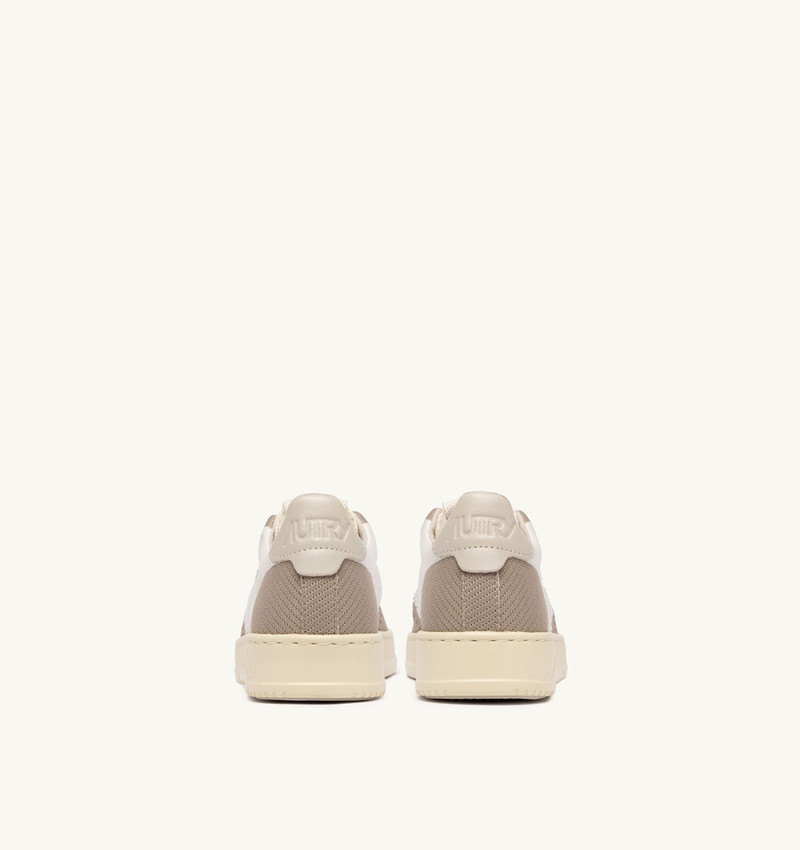 MEDALIST EASEKNIT LOW SNEAKERS IN IVORY WHITE AND PELICAN KNIT 4