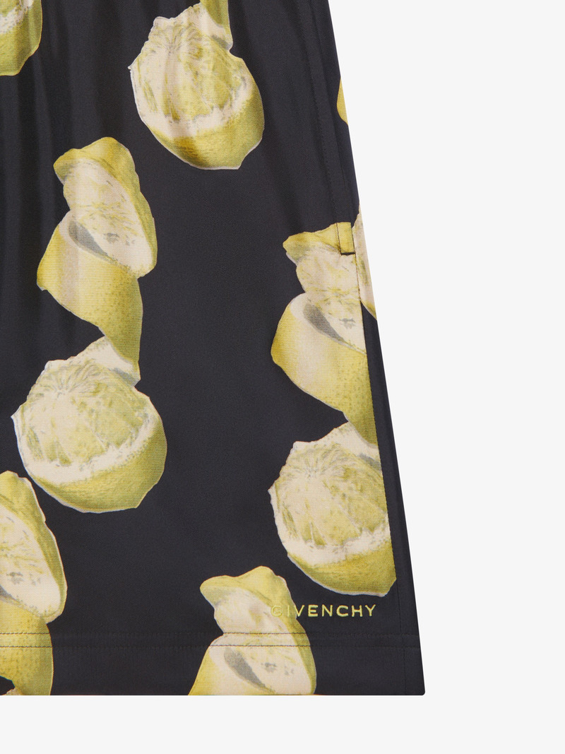 Givenchy BERMUDA SHORTS IN PRINTED SILK outlook