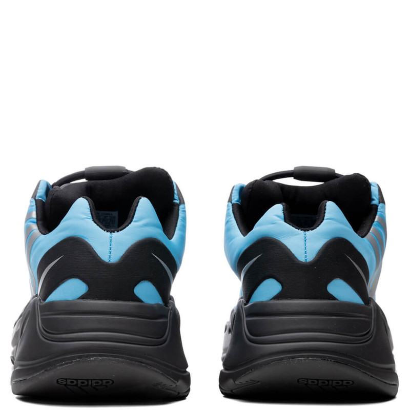 YEEZY YEEZY 700 MNVN - BRIGHT CYAN outlook