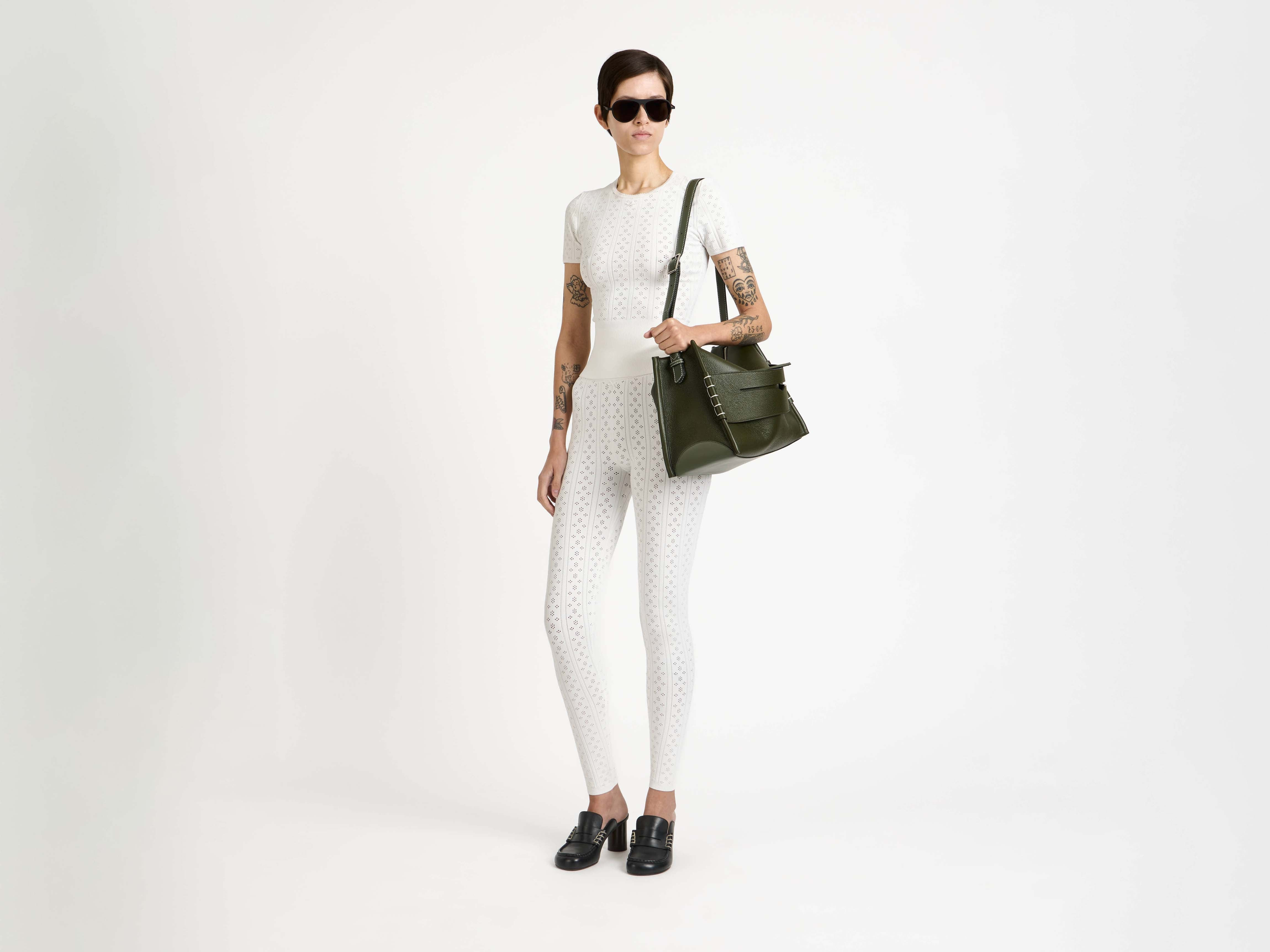 KNITTED POINTELLE T-SHIRT IN WHITE - 3