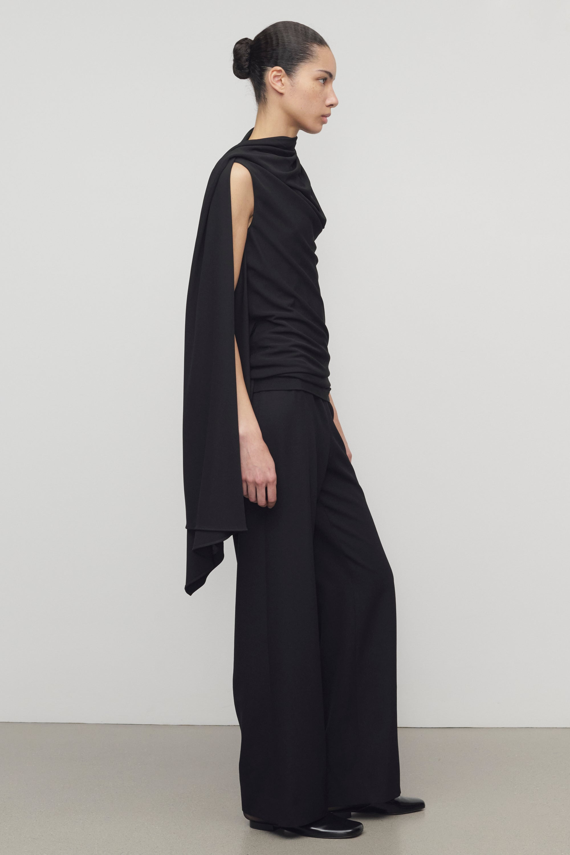 Roger Pant in Silk - 4