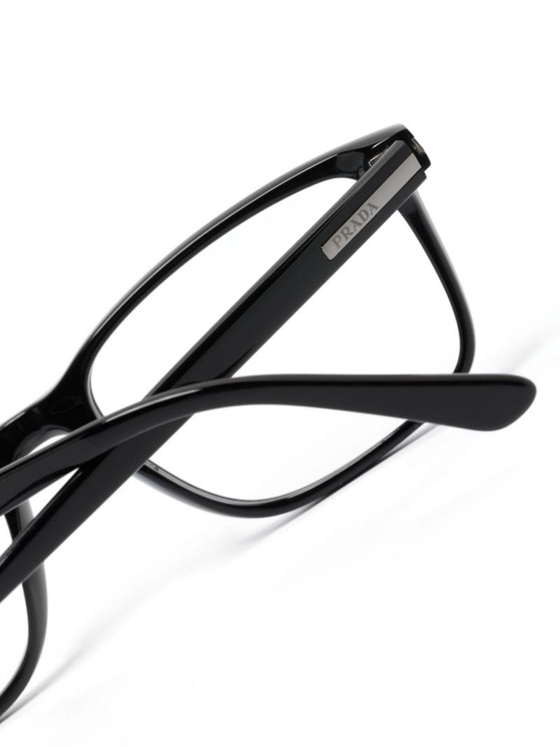rectangle-frame glasses 3