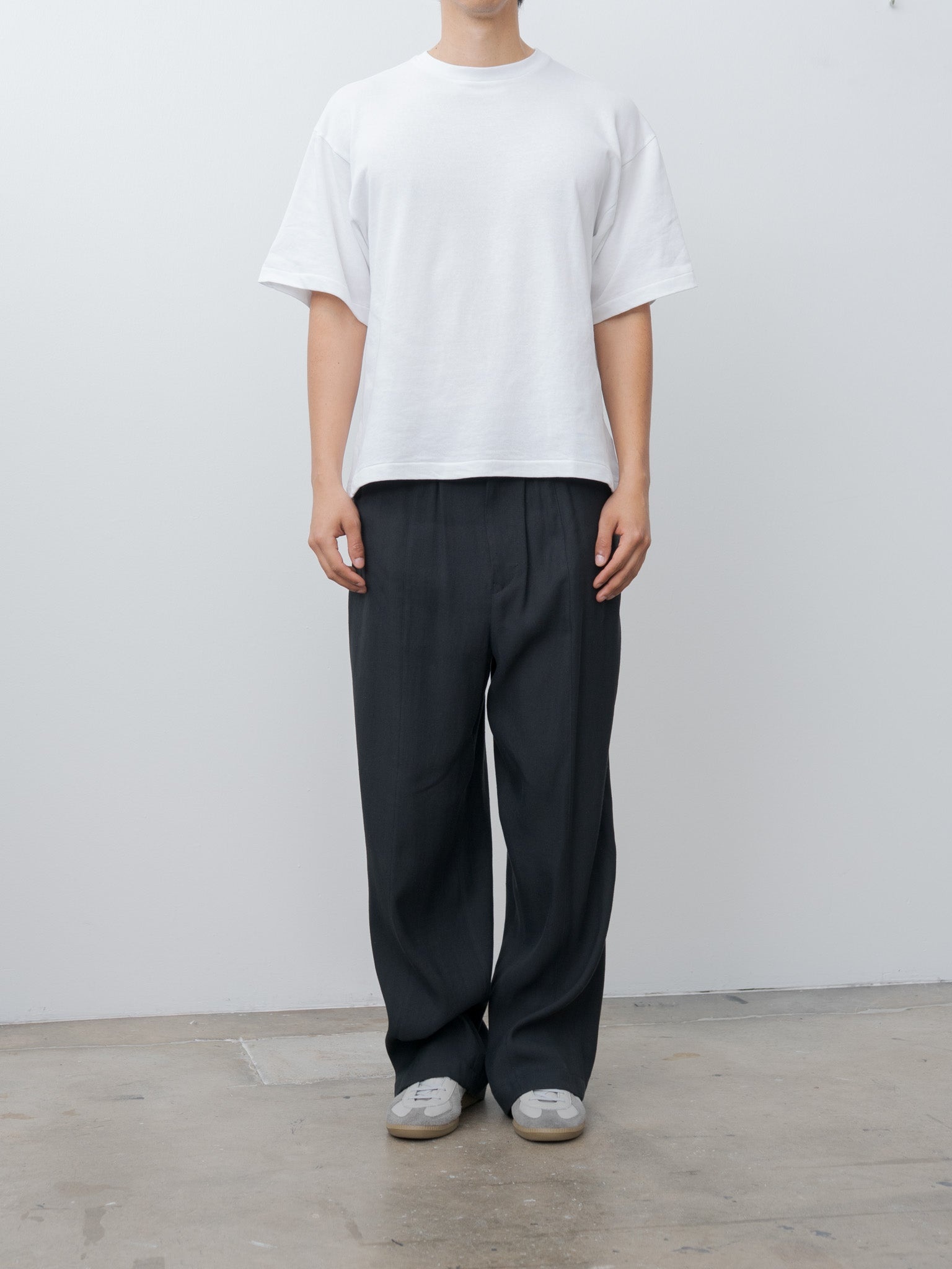 Linen Acetate Front Gather Wide Trousers - Black - 8