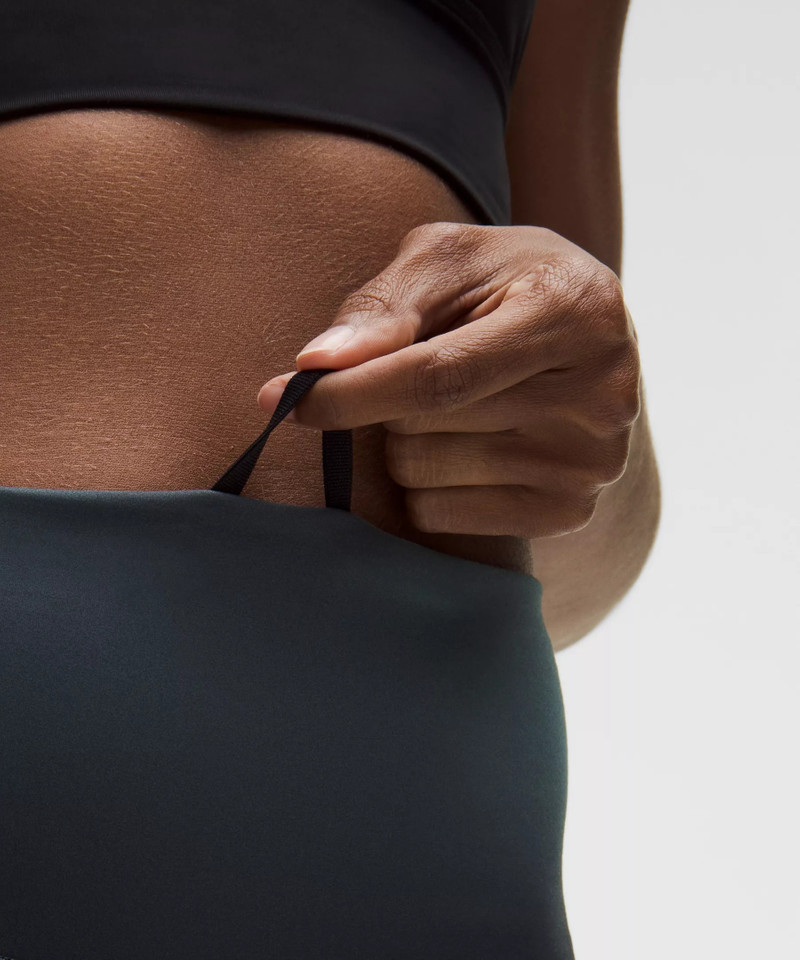 Wunder Train High-Rise Crop 23" 4