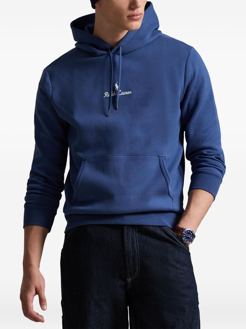 long-sleeve hoodie 3