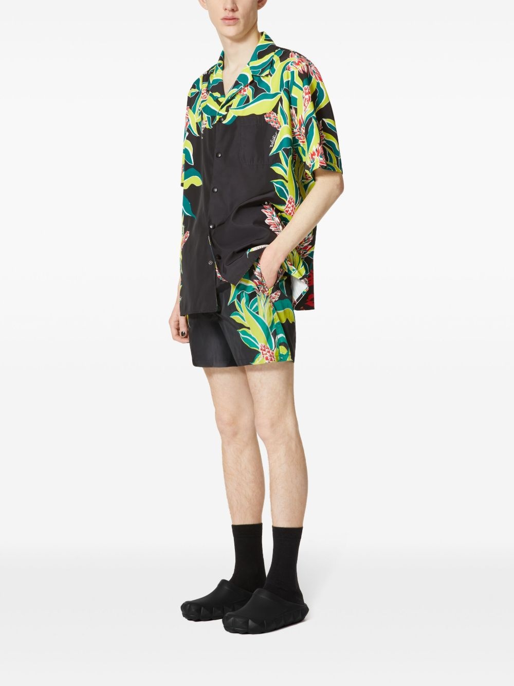 Volcano-print swim shorts - 2