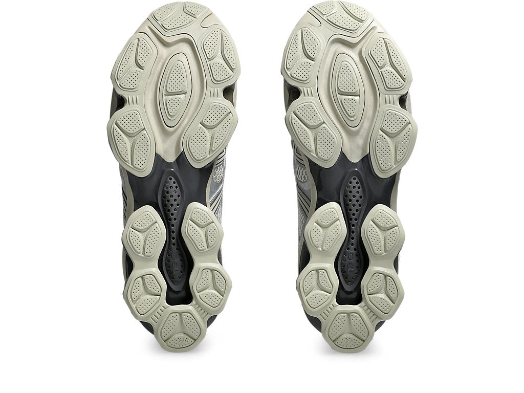 ASICS Gel-Quantum Kinetic 'White Light Dust' 1203A270-101 - 7