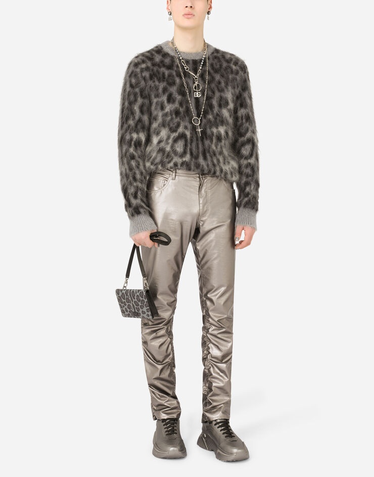Wool/mohair jacquard round-neck sweater with leopard design - 6