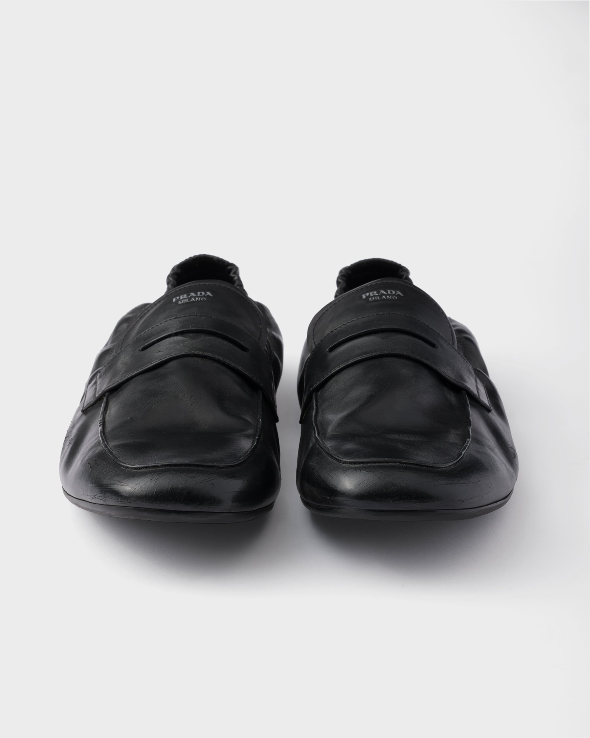 Shuffle antiqued leather loafers - 6