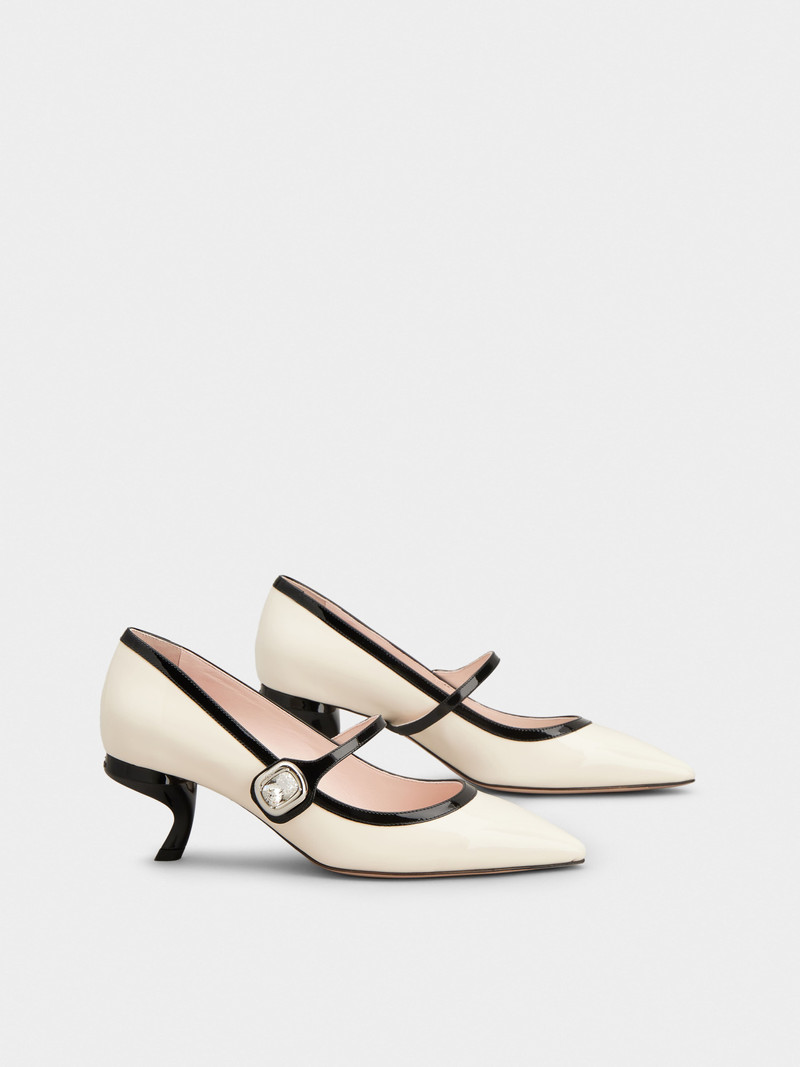 Mary Jane Virgule Pumps in patent leather 2