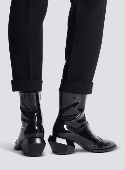 Balmain Billy patent leather ankle boots outlook