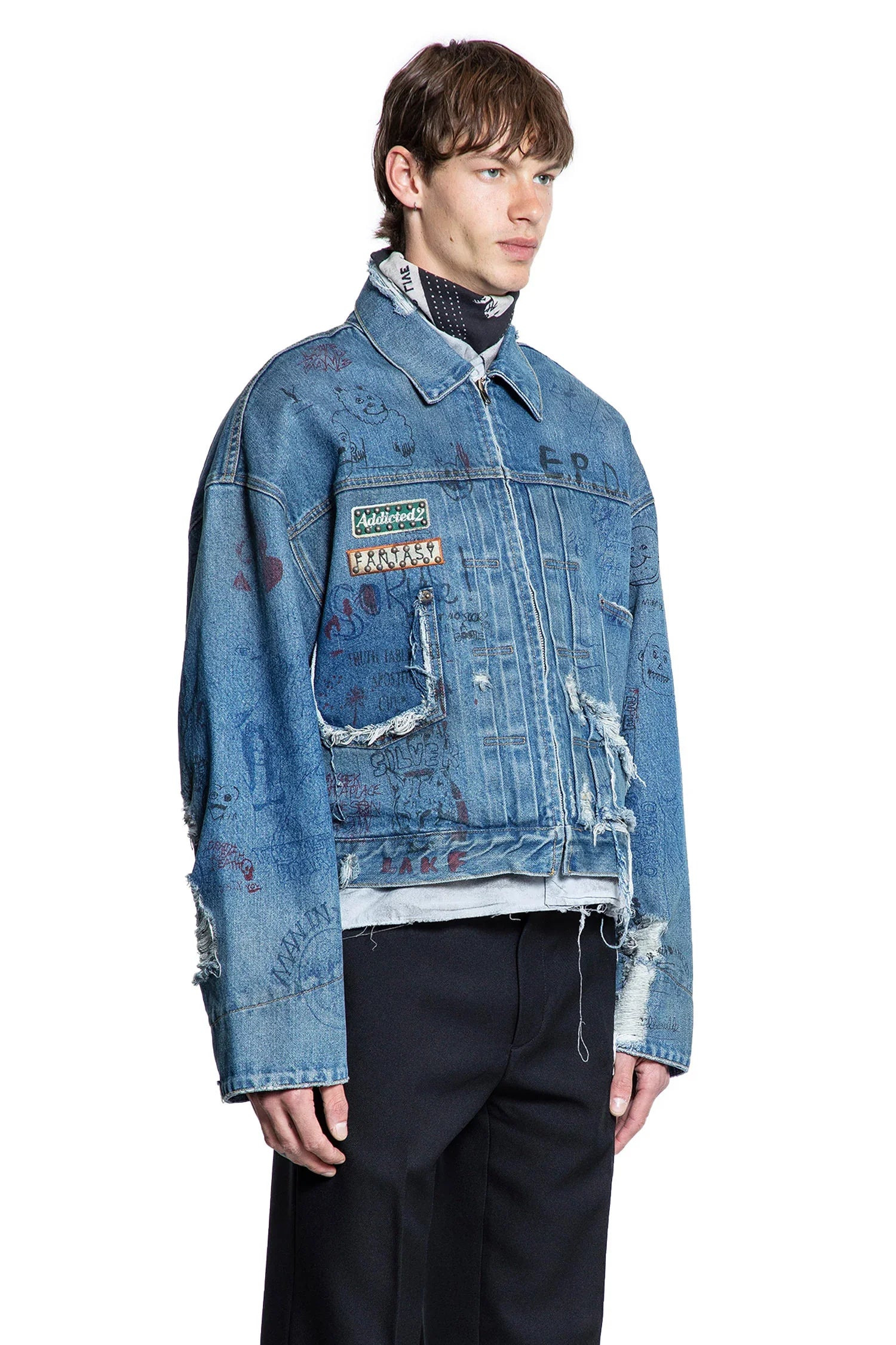 Ur-Fantasy-Denim-Jacket - 2