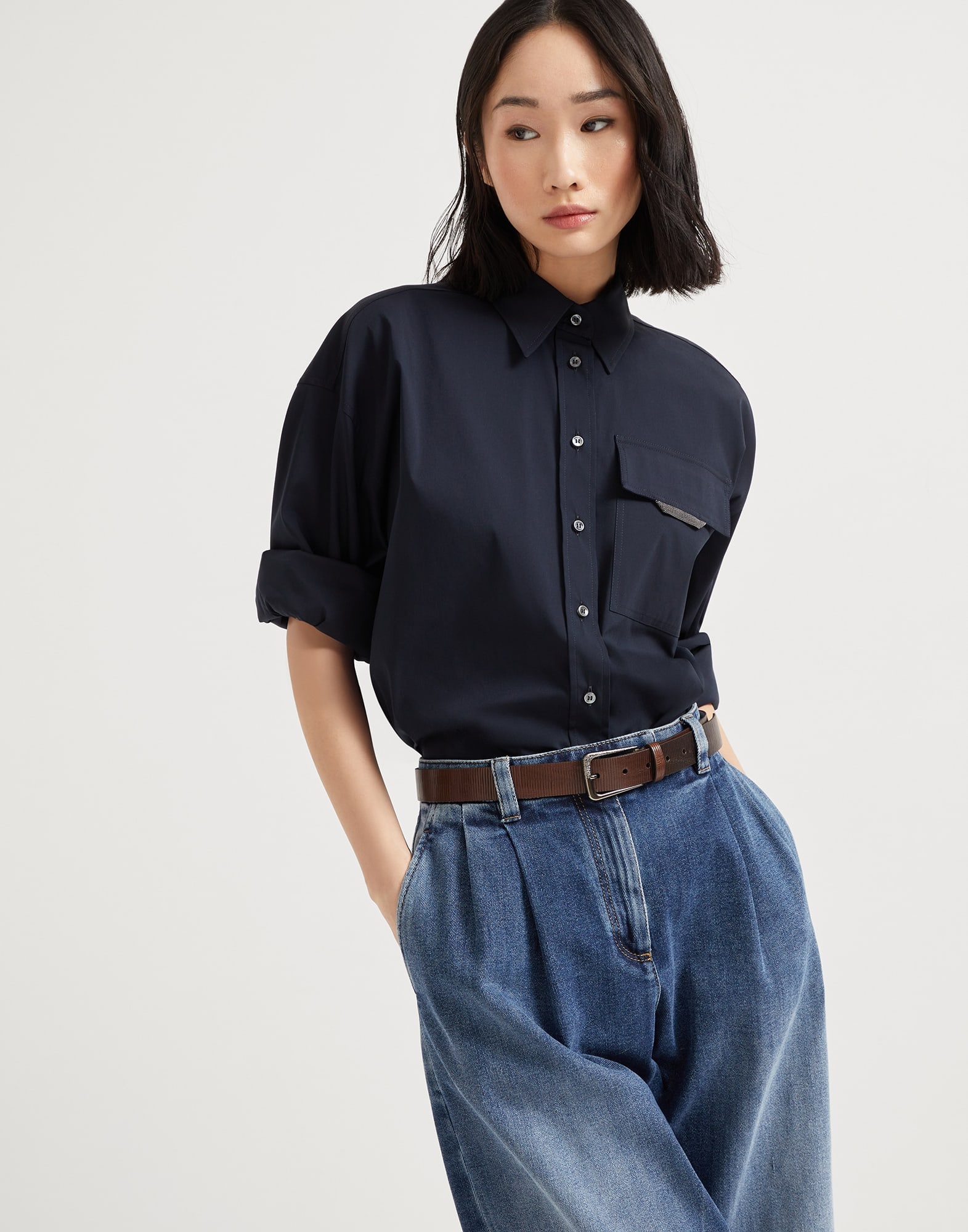 Stretch cotton poplin cropped shirt with shiny flap detail - 4