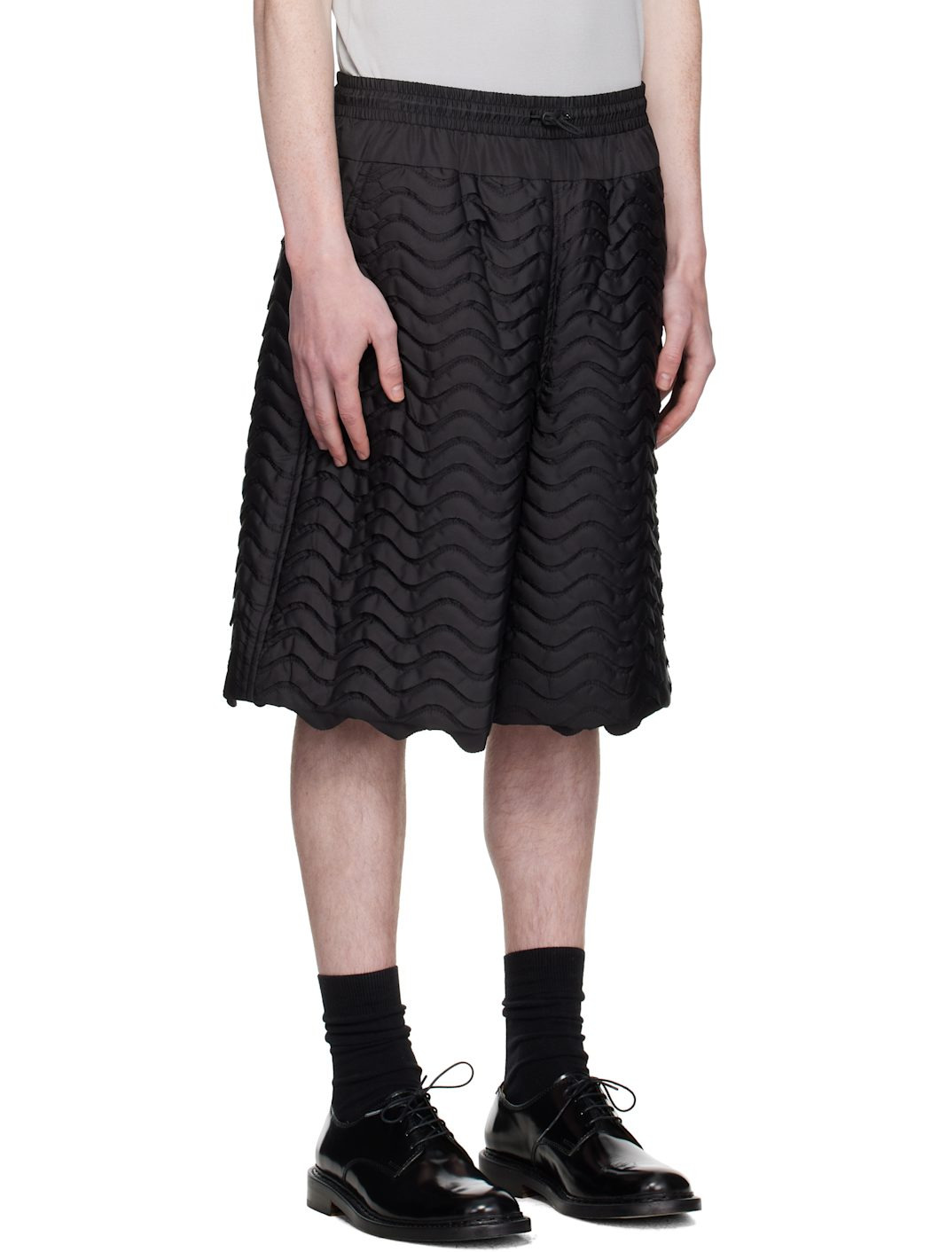Black Wave Quilting Shorts - 2