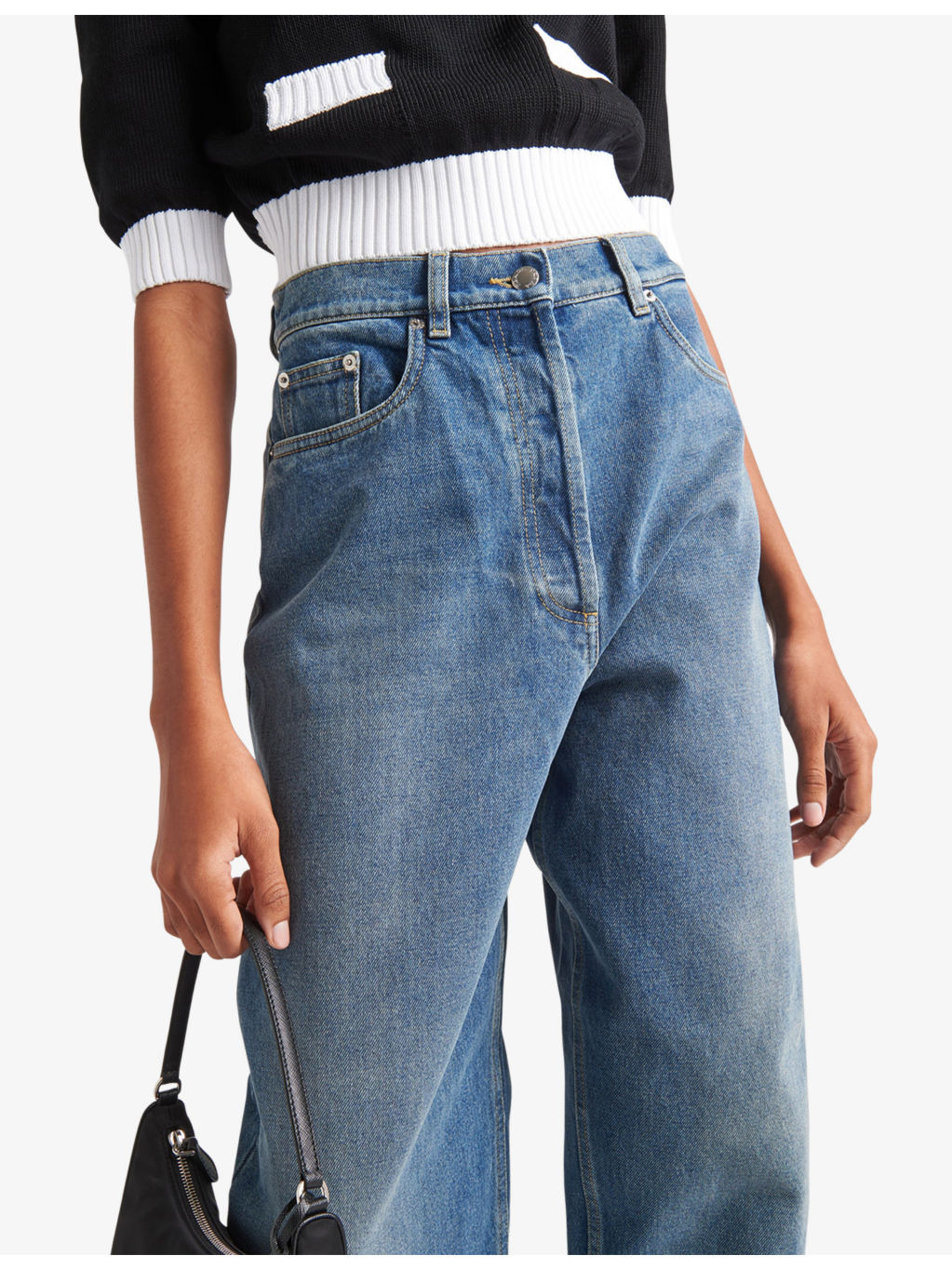 Faded-wash relaxed-fit tapered-leg high-rise jeans - 3