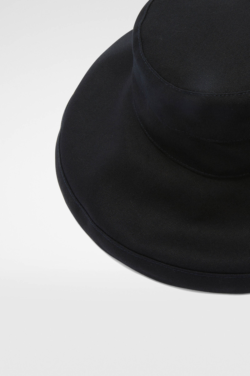 Jil Sander Hat outlook