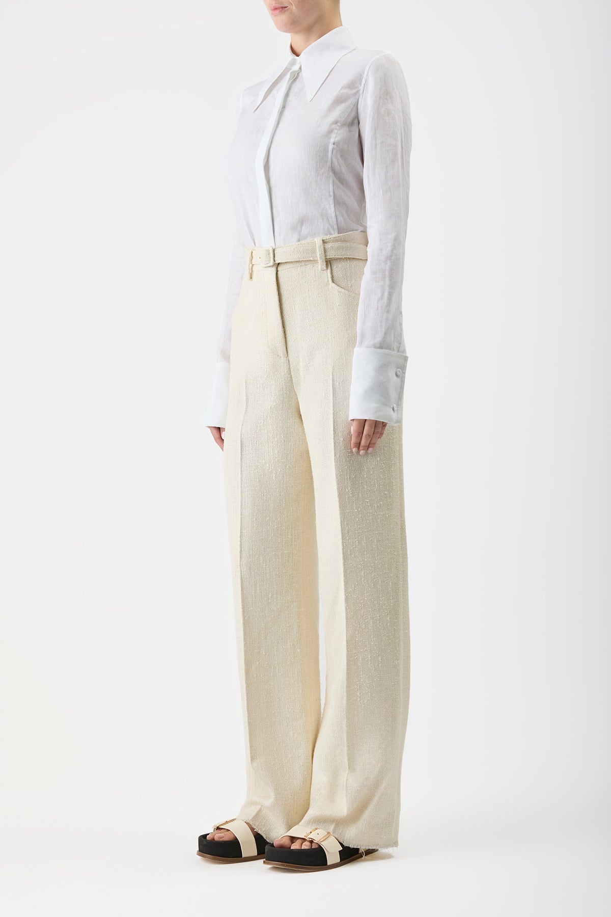 Albruna Shirt in Aloe Linen - 4