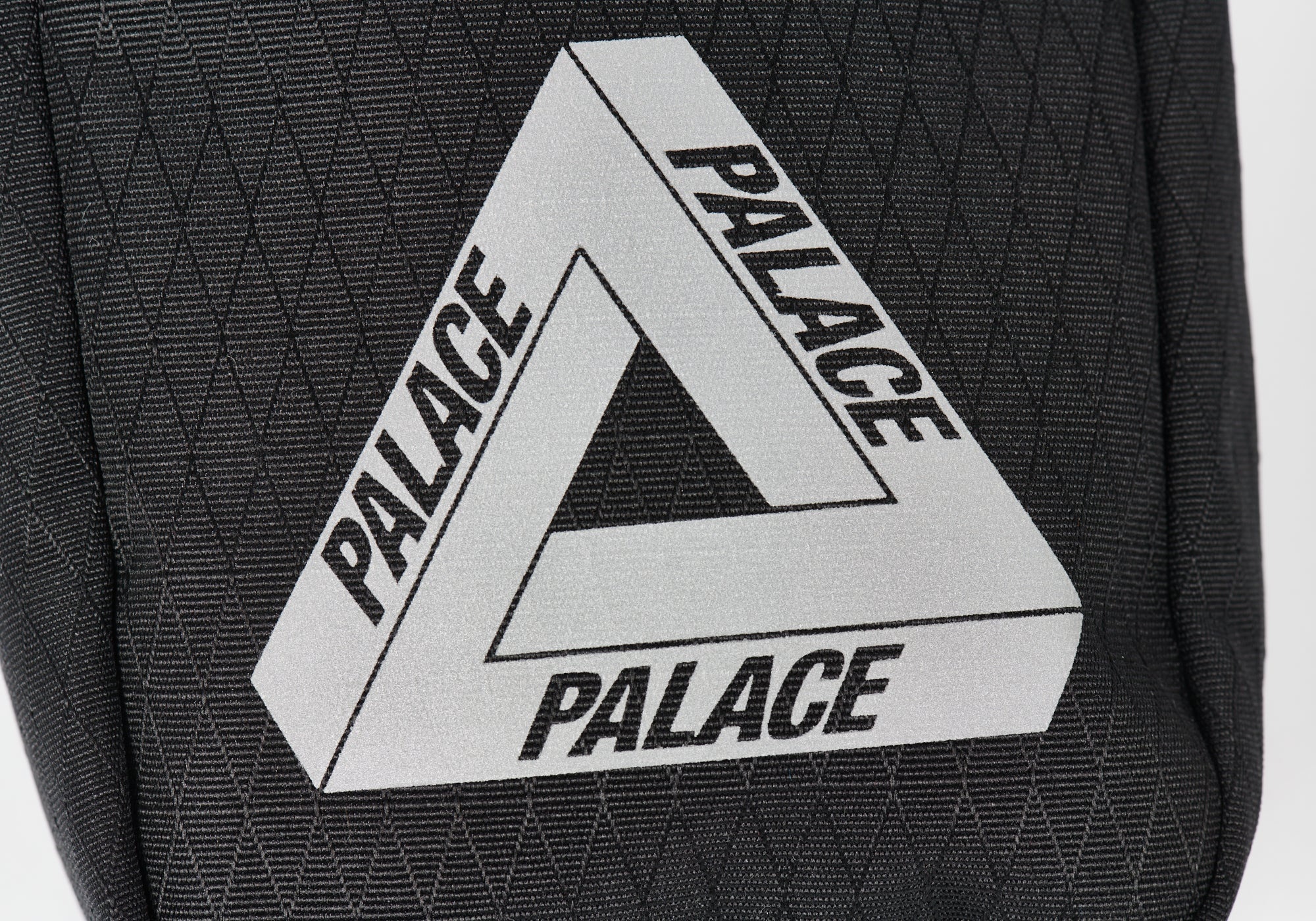 PALACE CORDURA DOUBLE DIAMOND SHOT BAG BLACK | REVERSIBLE