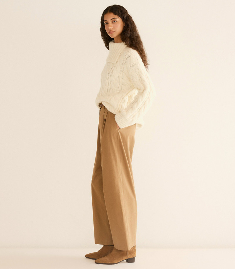HALIA SWEATER 4