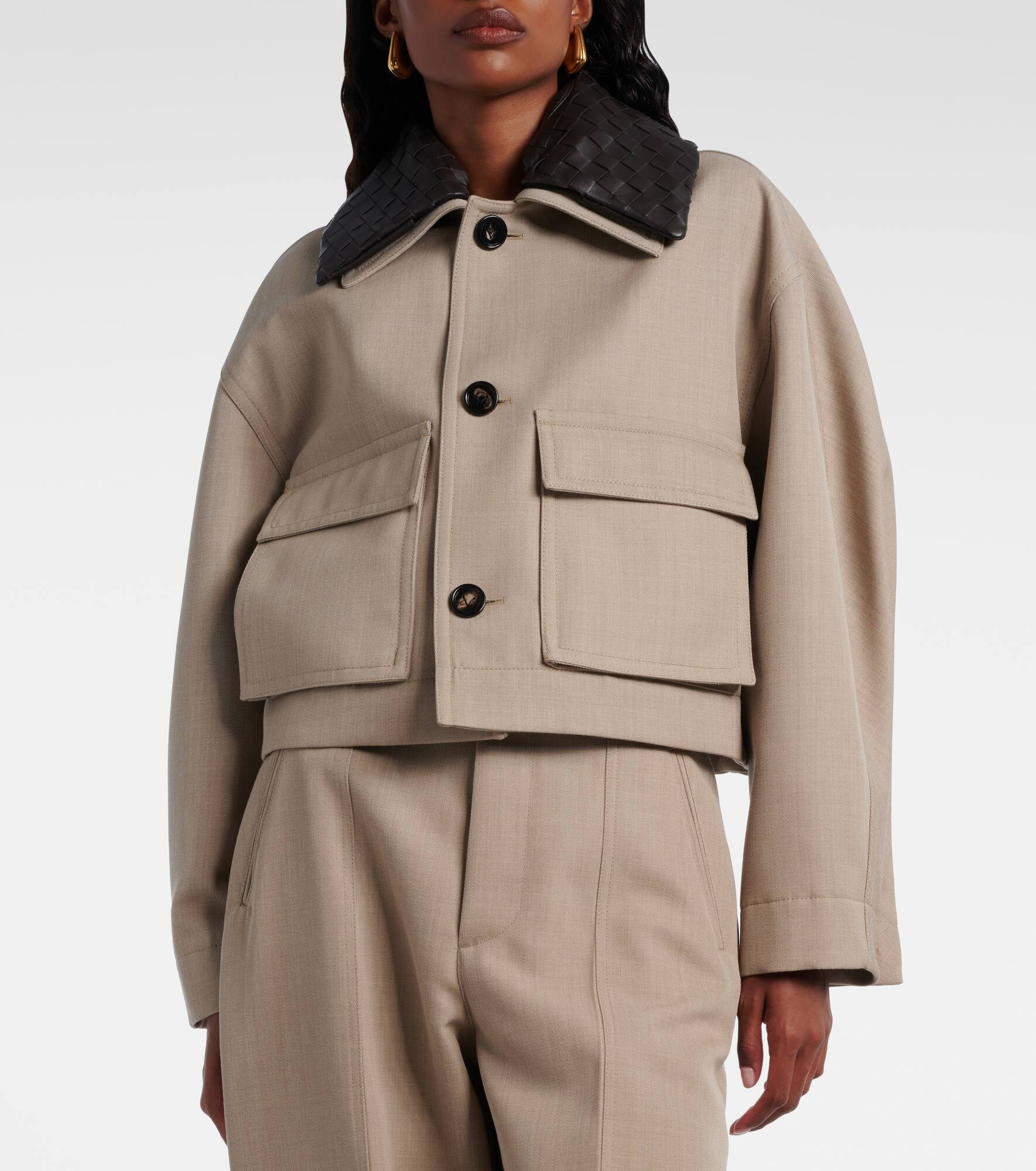 Cropped leather-trimmed wool jacket - 7