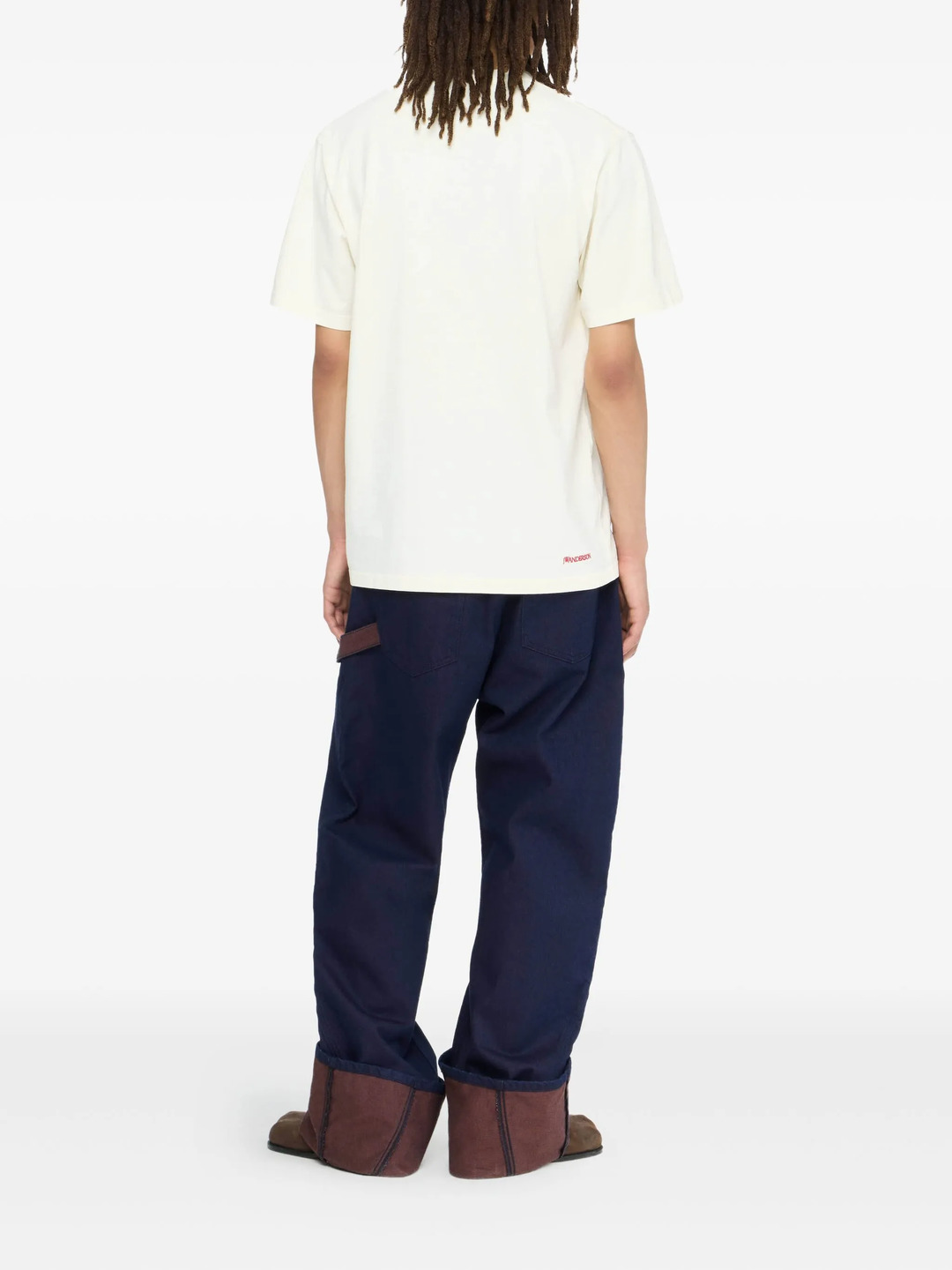 Contrast Embroidery T-Shirt - 3