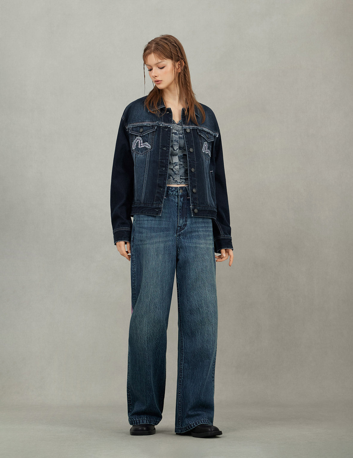Seagull Appliqué Embroidery Loose Fit Washed Denim Jacket - 7