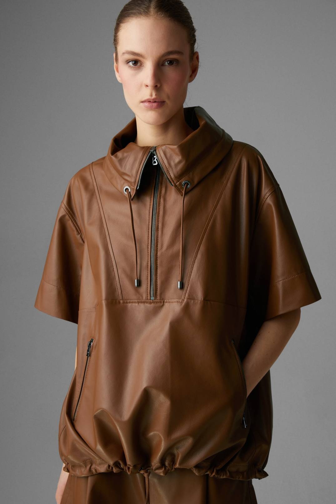 YOKO LEATHER CAPE IN COGNAC - 2