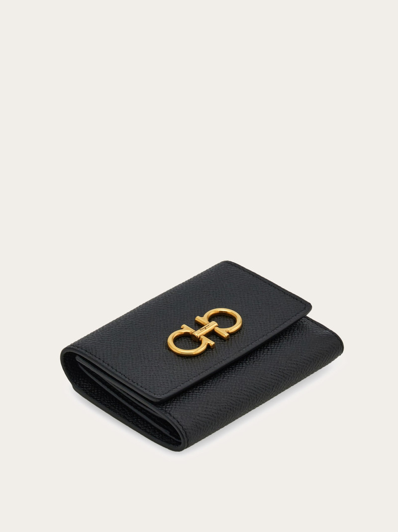 Trifold wallet 2