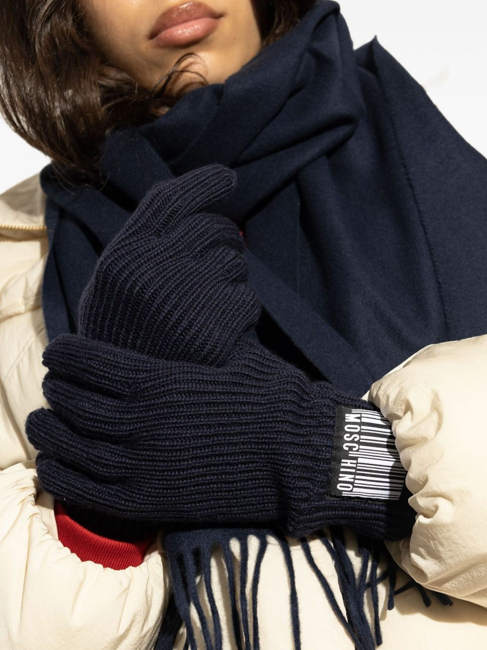 barcode-appliqué ribbed gloves - 5