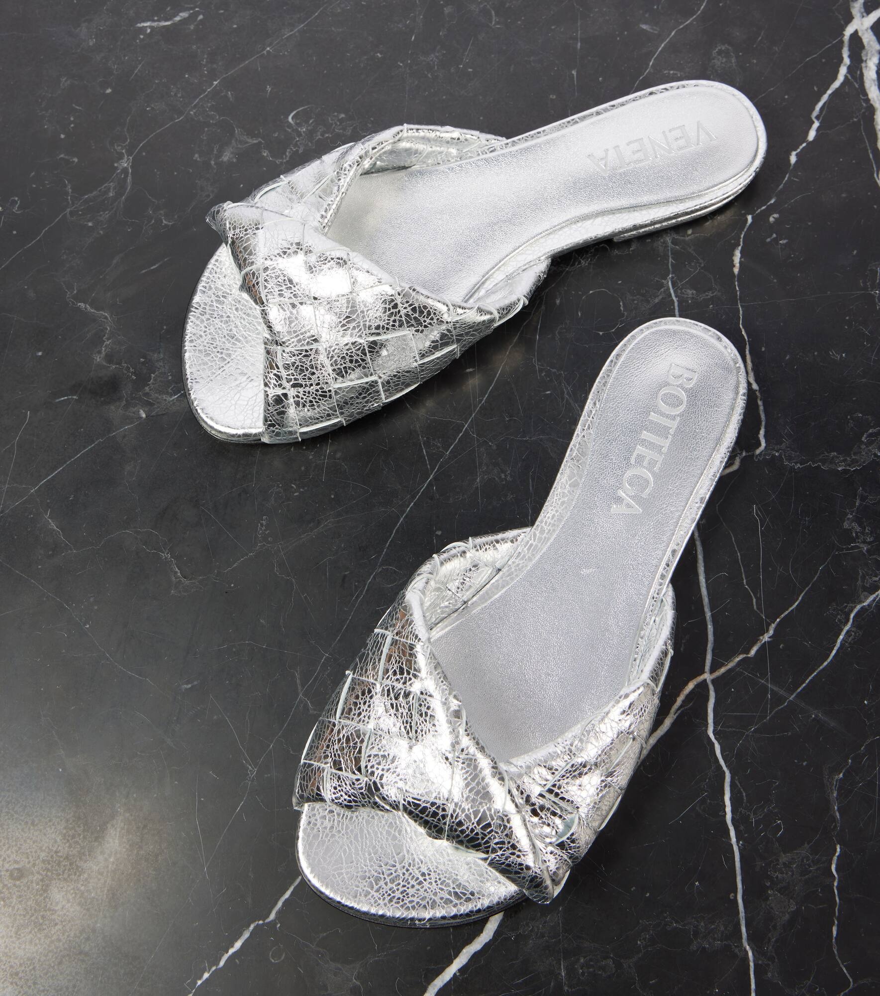 Blink Intrecciato metallic leather mules - 5